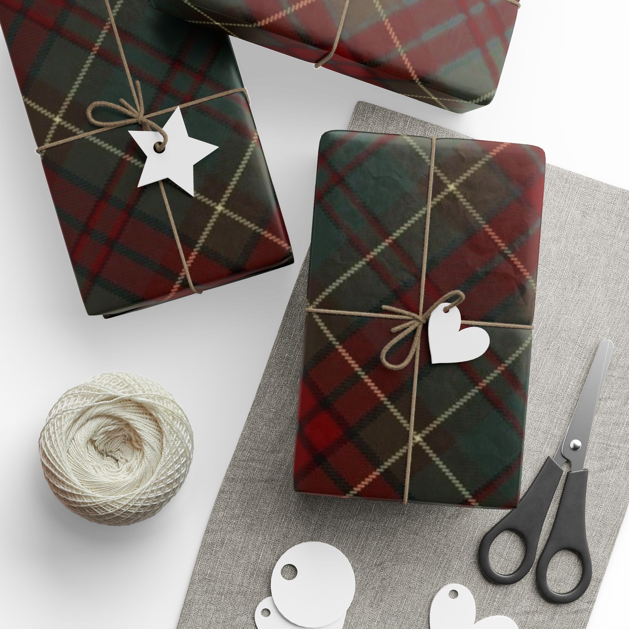 Plaid Wrapping Paper Roll — Classic Red & Green Tartan Gift Wrap for Christmas